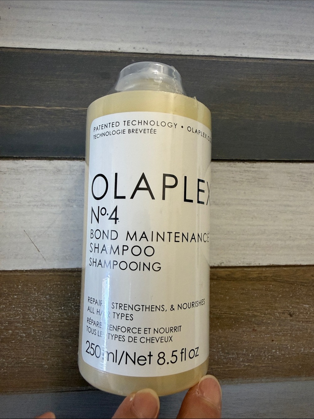 Olaplex No.4 Bond Maintenance Shampoo - Cream 8.5 fl oz / 250 ml
